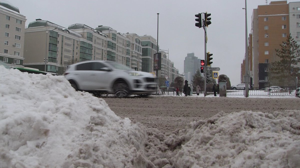 "Қалың қар жауып, қатынас қиындады", - тұрғын