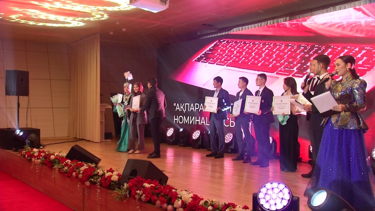 Астанада «Тәуелсіздік ұрпақтары» грантының иегерлері марапатталды