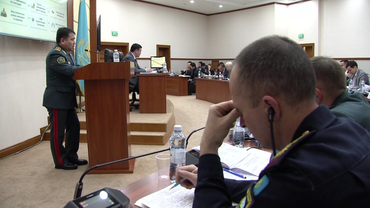 Азаматтық қорғау органдары қызметкерлеріне қосымша жәрдемақы мен үстемақы төленуі мүмкін