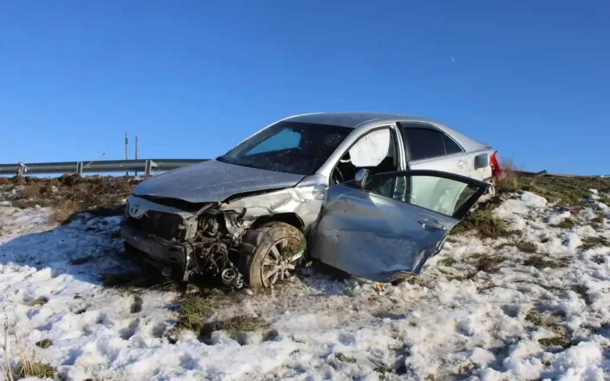 Түркістан облысында жол апатынан 1 жолаушы қаза тауып, 6 адам ауруханаға түсті