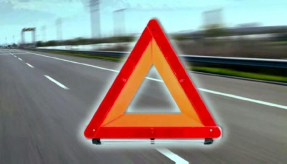 5 сағат бұрын полицейден ескерту алған: Атырауда жүргізуші адам өліміне себеп болды