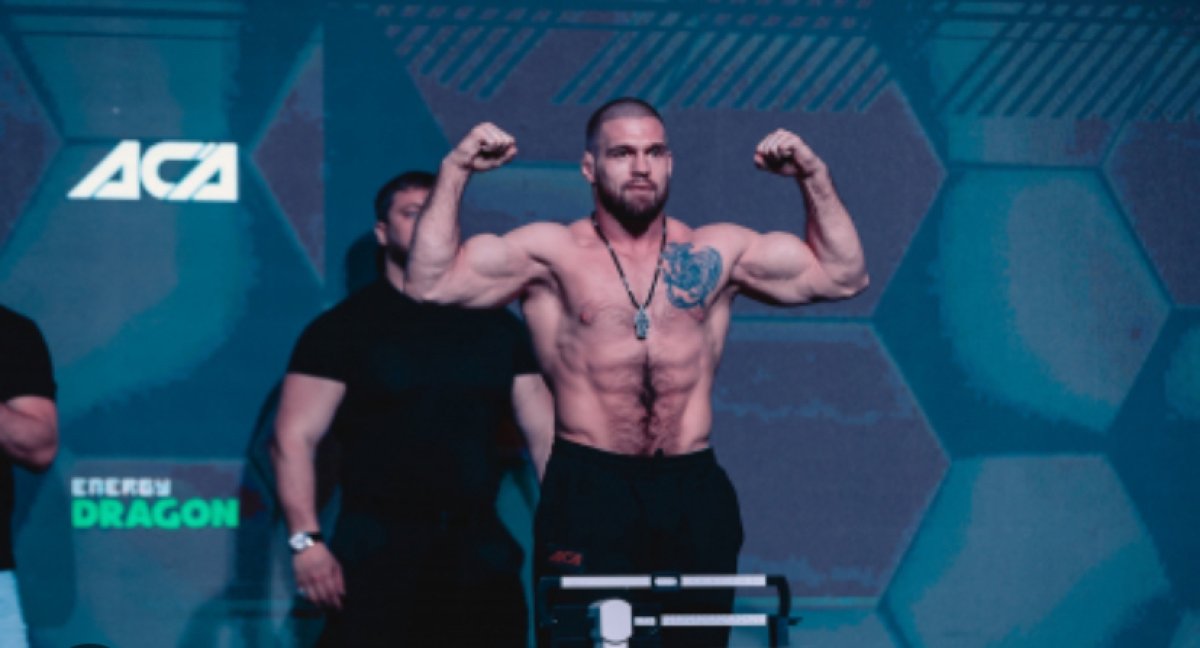 Казахстанский боец устроил потасовку (ВИДЕО)