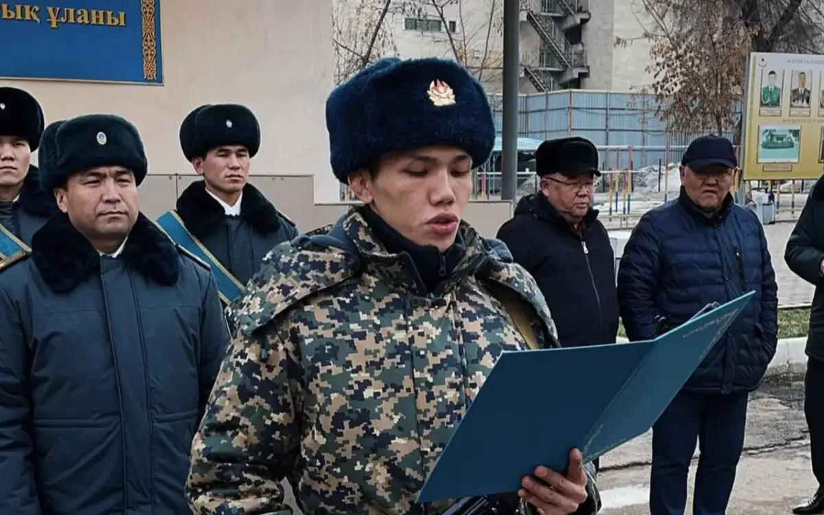 Олимпиадаға бармай ма? Әлем чемпионы Санжар Тәшкенбай әскерге кетті