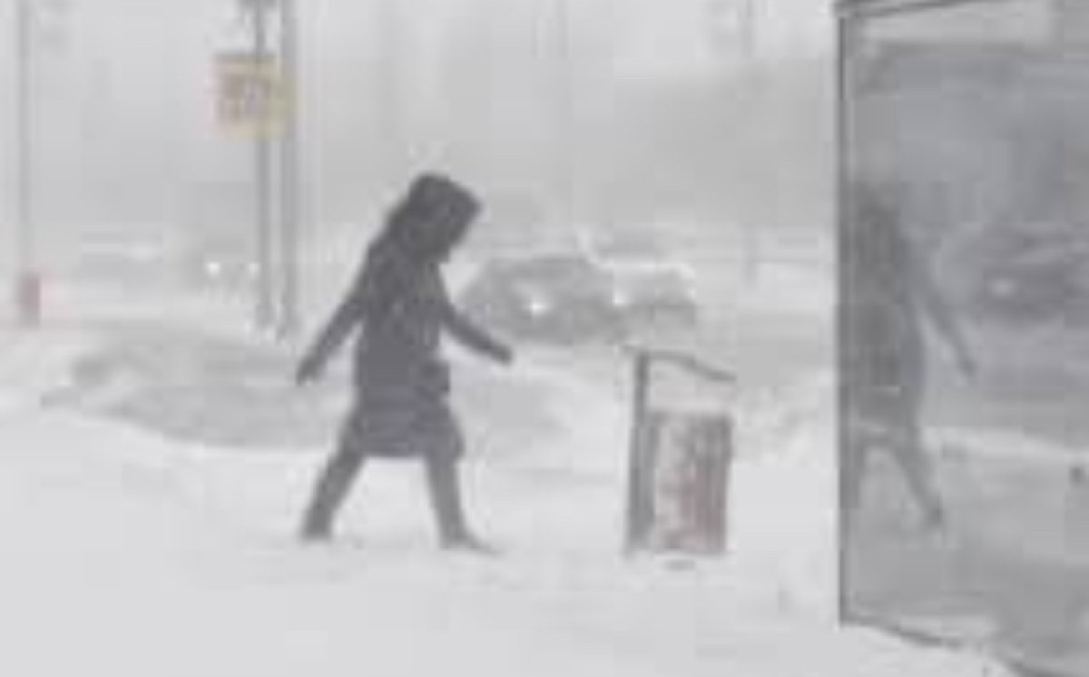 Столичные полицейские обратились к астанчанам из-за непогоды