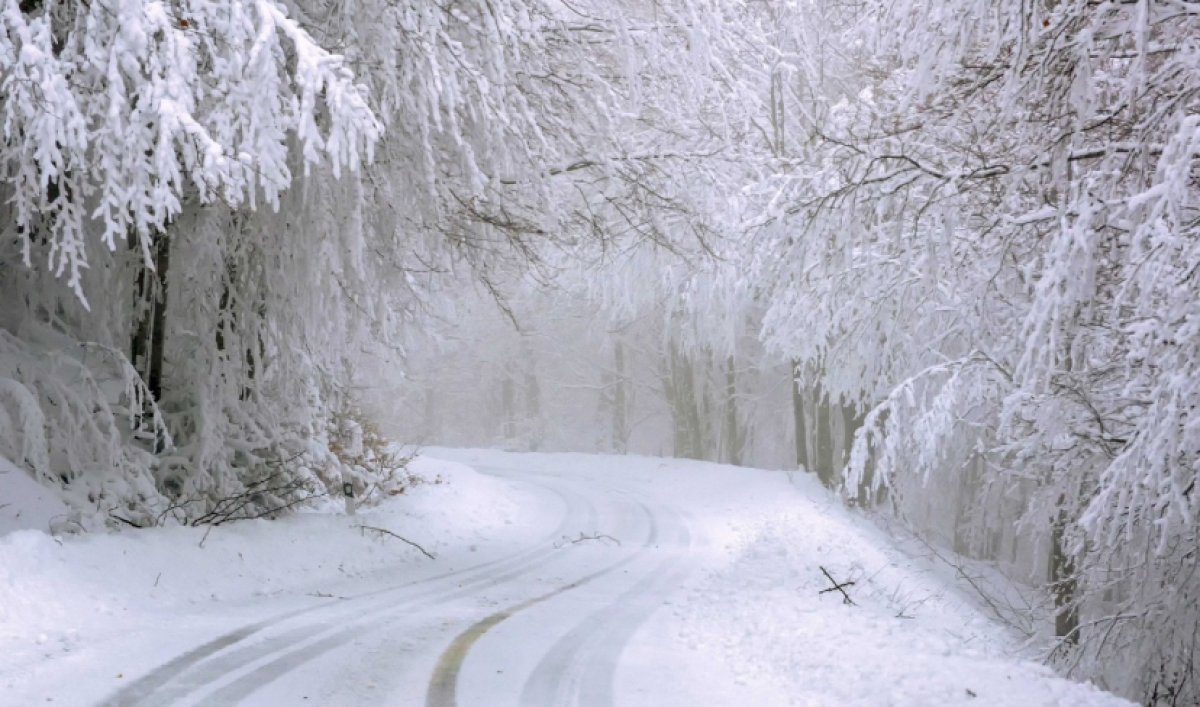 Все дороги закрыли в Акмолинской и Павлодарской областях из-за сильных морозов