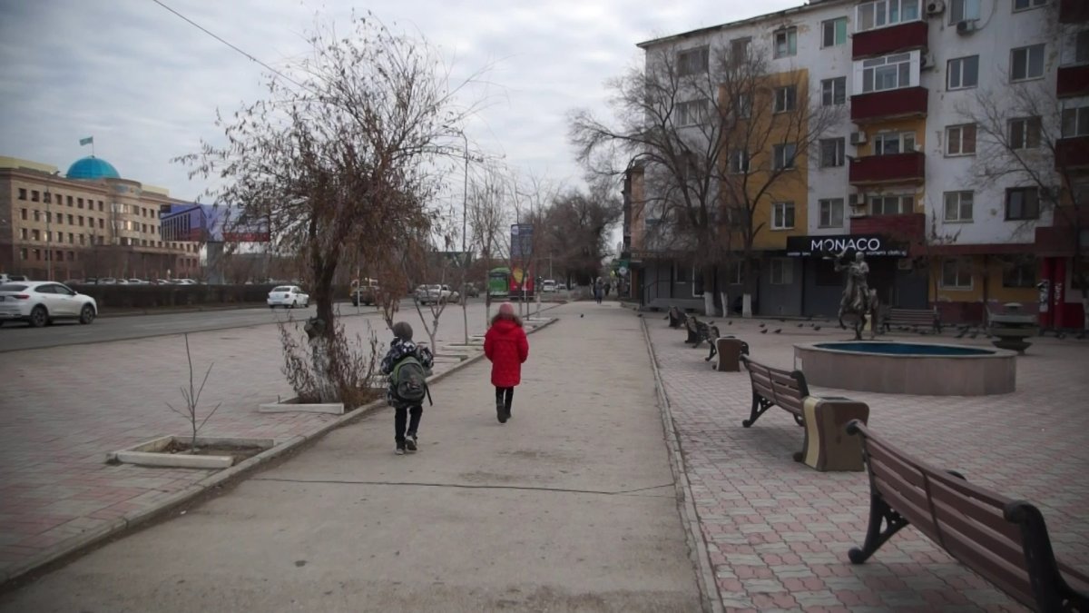 Атырауда 7 жасар баланы өгей әкесінің ағасы зорлаған