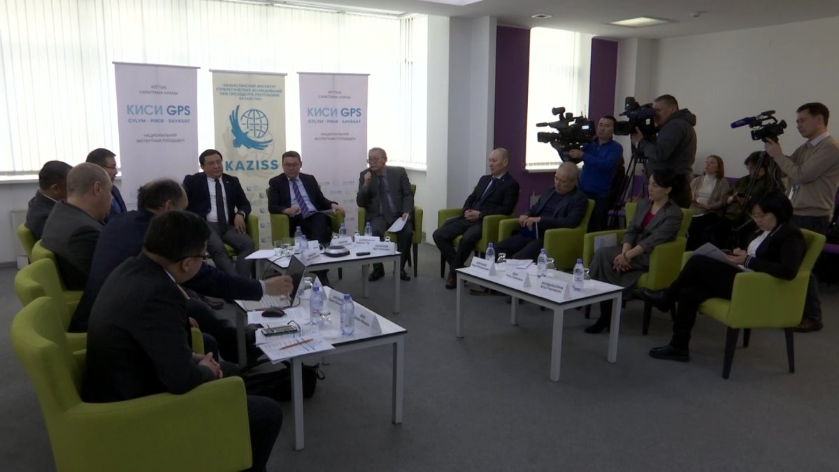 Смешанная избирательная система значительно усилит Парламент Казахстана, - эксперты