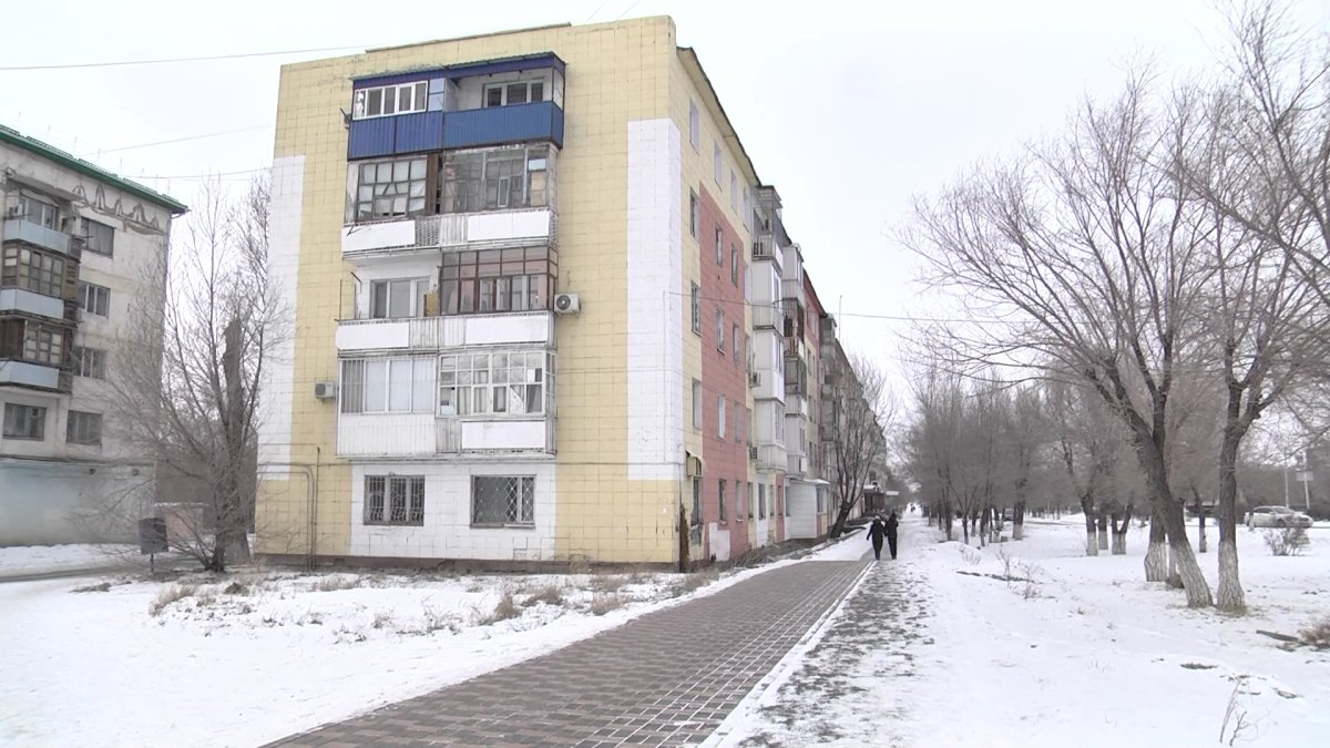 Екібастұзда әлі 30-ға жуық көпқабатты үй жылуға жарымай отыр