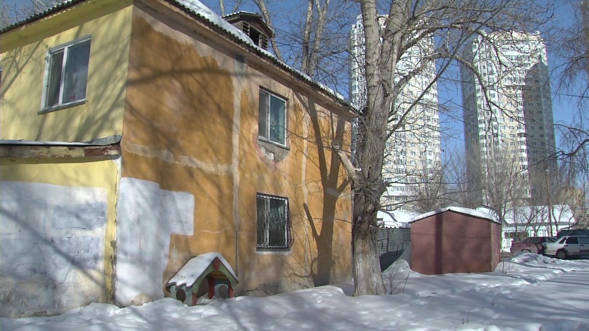 Елордадағы апатты үйлер қашан бұзылады?