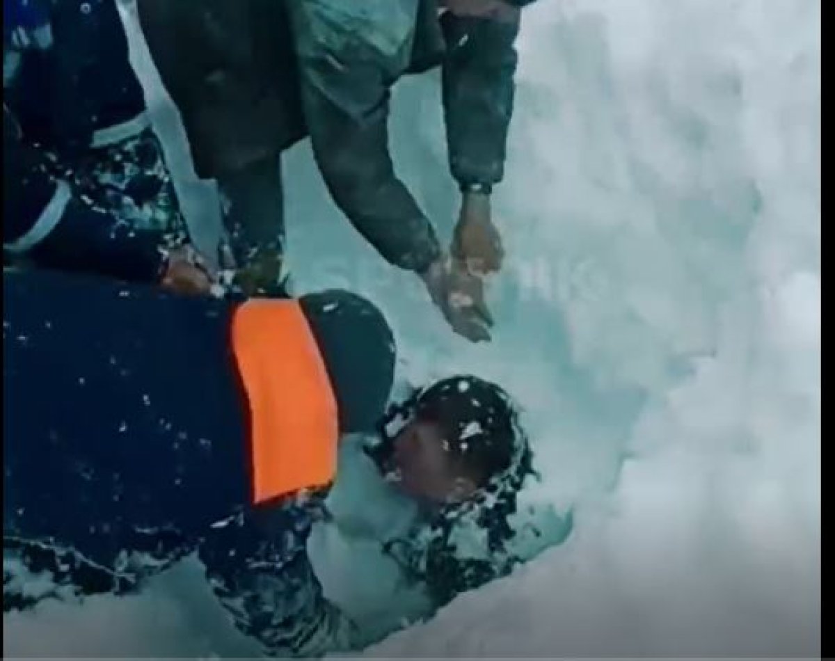 Лавина Кыргызстане сошла на общежитие для рабочих