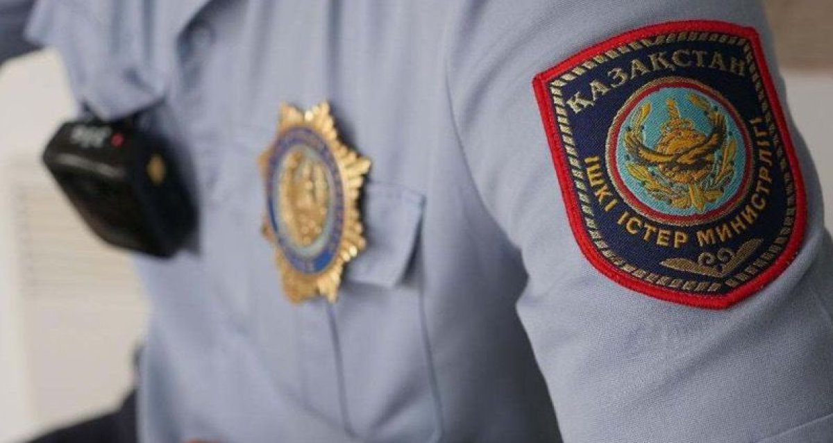 Жасы жетпіске таяған әйелдің үйін сатқызып, 14 млн теңгесін алып кеткен