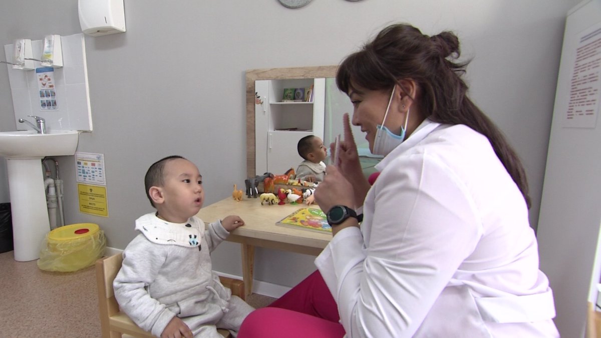 Баланың тілі неге кеш шығады?