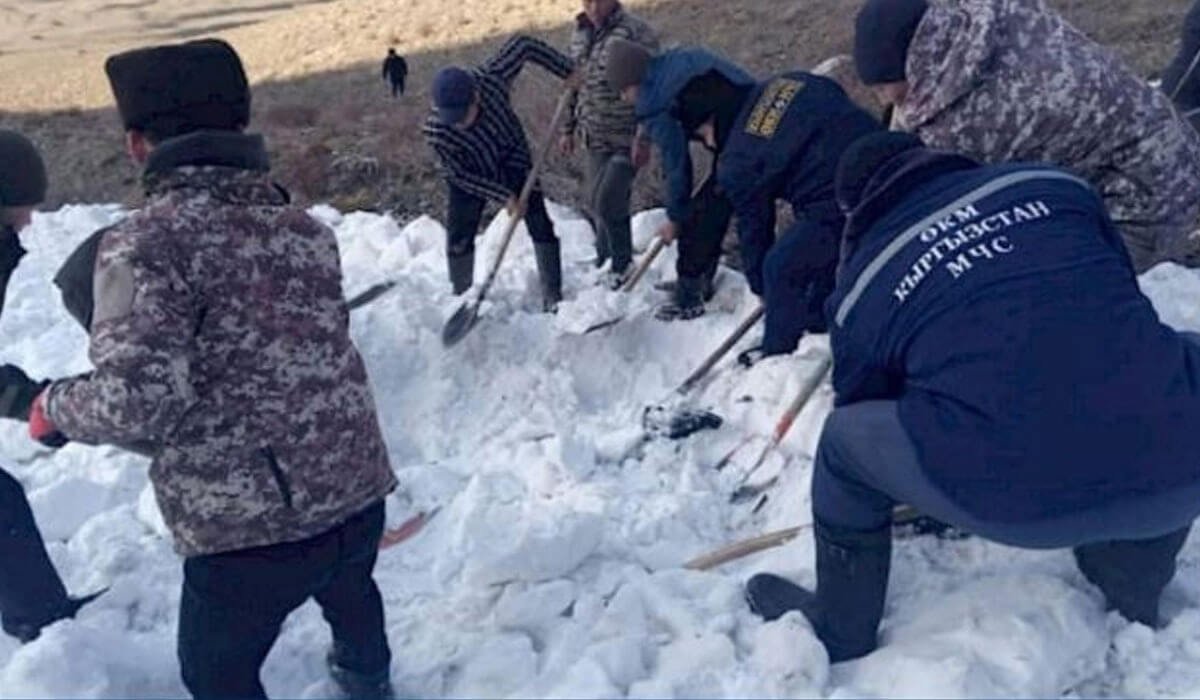 Қырғызстан мен Тәжікстандағы қар көшкінінен 20 адам қаза тапты