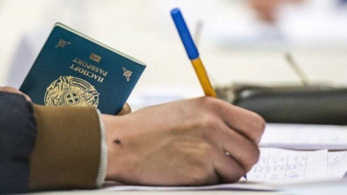 Оңтүстік Кореяда 3 қазақстандық жалған құжат жасау күдігімен тұтқындалды