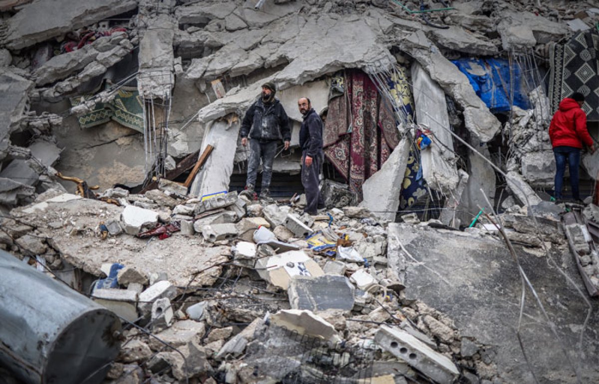 Жер сілкінісінен 156 мың ғимарат қираған - Түркия елшісі