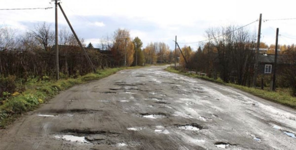 «Доехать до райцентра - мечта»: состояние дорог в районах СКО раскритиковали общественники