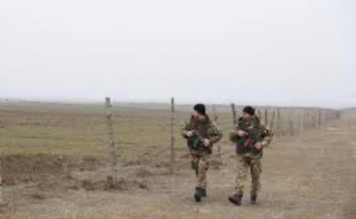 На севере страны пограничникам негде жить