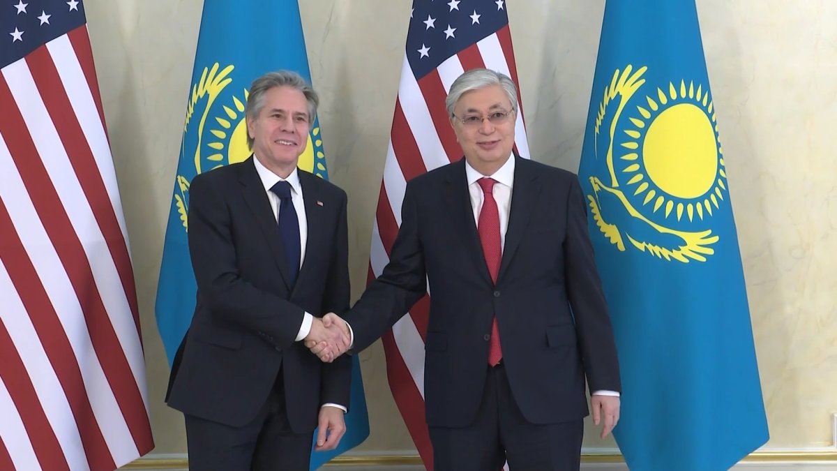 Блинкен: АҚШ Қасым-Жомарт Тоқаевтың реформаларын қолдайды