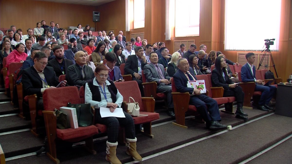 Елордада ғалымдар мен кәсіпкерлердің кездесуі өтті