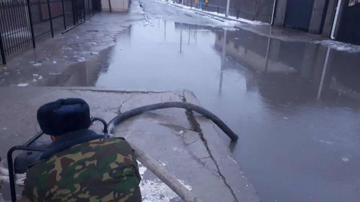 Шымкенттіктерді жаңбыр суы әбігерге түсіруде