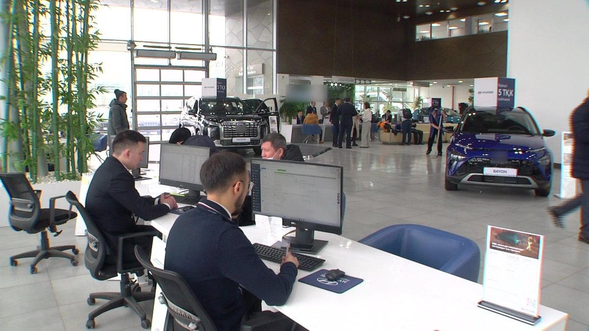 Автонесие: 18 секундта 761 адам кредит алуға өтінім берген