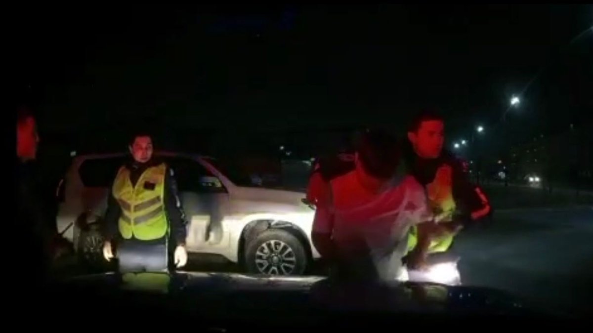 Погоня в Актау: подросток на внедорожнике пытался уйти от полицейских ...