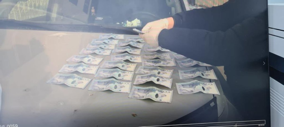 Оралда бопсалауды бизнес қылған екі жігіт ұсталды