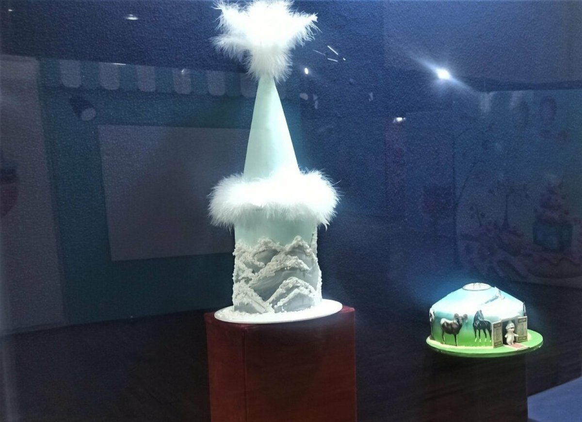 Торт-саукеле представили на выставке в Алматы
