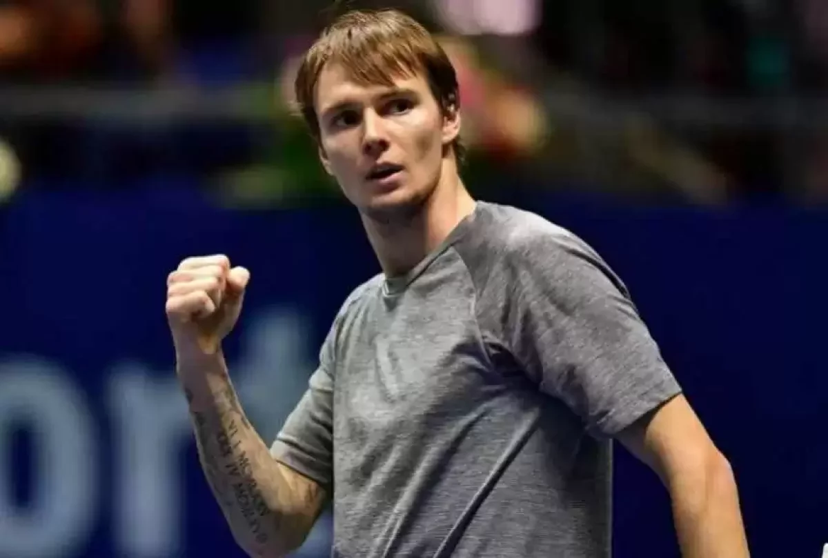 Александр Бублик АҚШ-тағы жарысты жеңіспен бастады