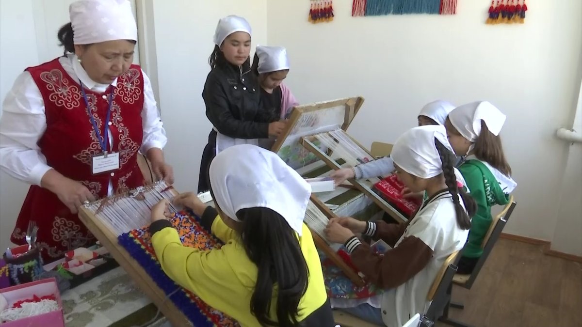 Түркістандық оқушылар ұмыт бола бастаған ұлттық құндылықтарды жаңғыртып жүр