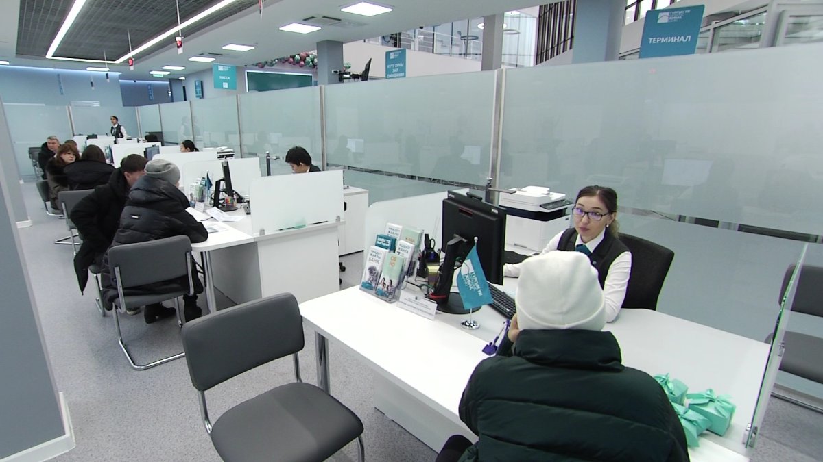 Более 2,5 млн казахстанцев получат 10% компенсации на депозиты от государства