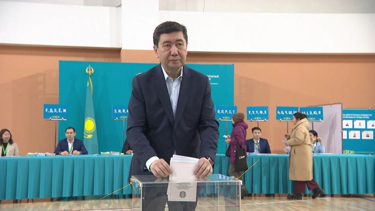 «Халық ерекше белсенді», - Е.Қошанов