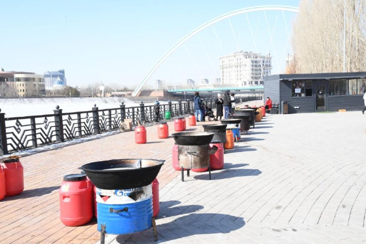 В Астане приготовили 2100 литров наурыз-коже