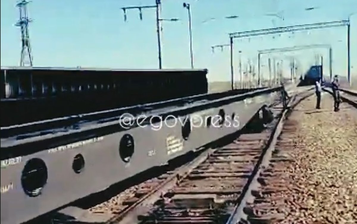 Специальная комиссия расследует обстоятельства схода вагонов на станции Копа