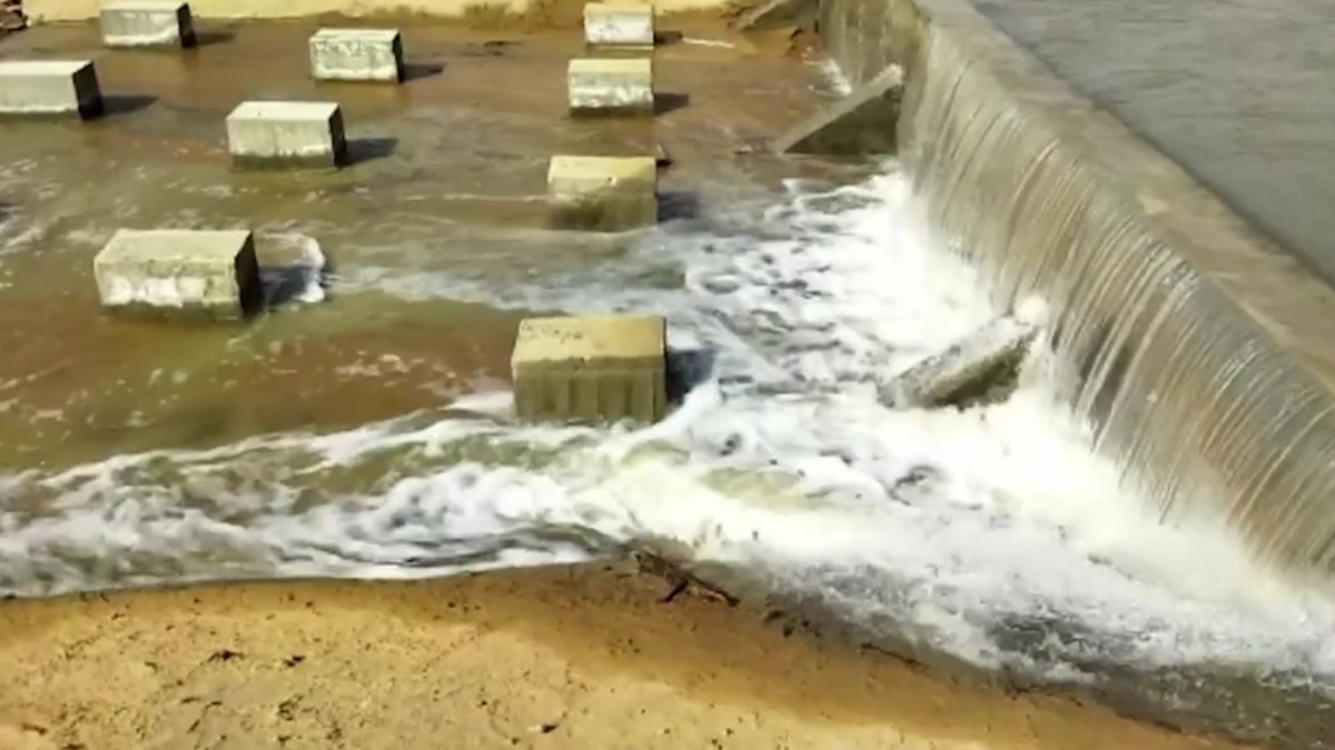 Қостанай облысында 200 миллион теңгеге салынған бөгетті су шайып кетті