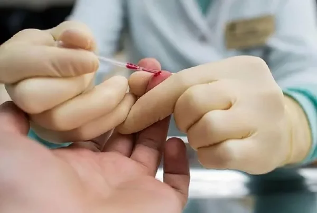 Жыл сайын 3 мыңнан астам қазақстандық АИТВ инфекциясын жұқтырады