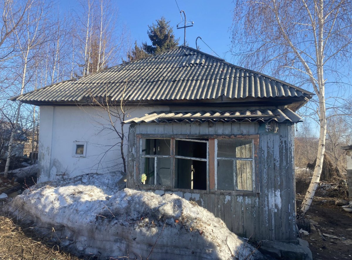 Из-за трещины в печи чуть не погибла семья в ВКО