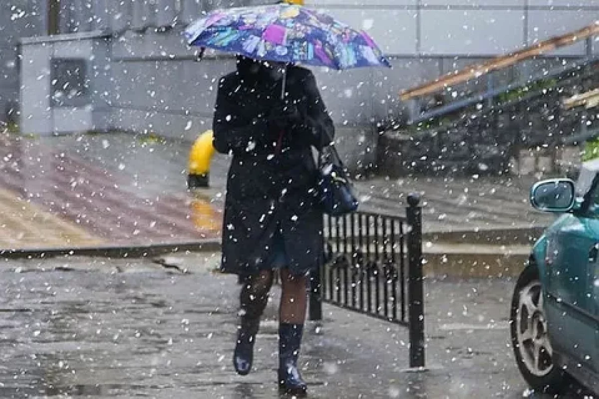 Жаңбыр, аяз, жел: Синоптиктер бірнеше өңірде ескерту жариялады