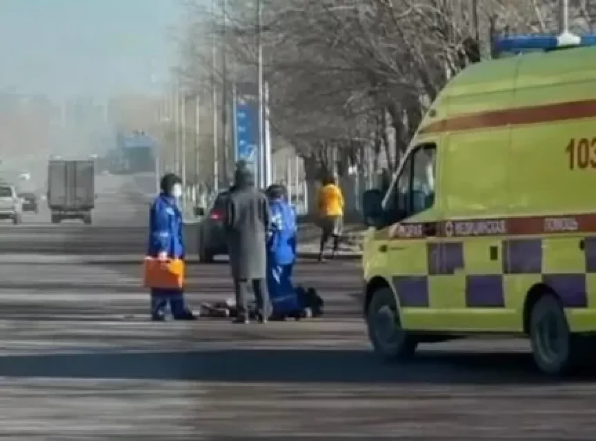 Экскаватор жүргізушісі зейнеткерді қағып кетті