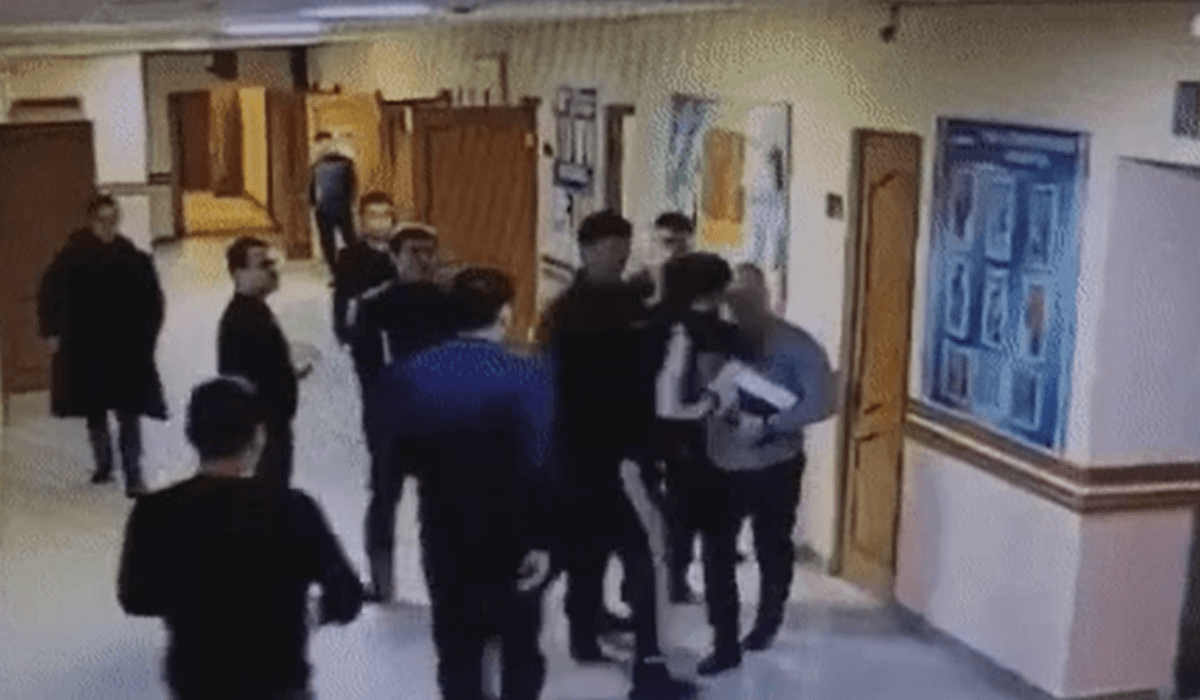 Ұлытауда шахта қызметкерін соққыға жыққандар ұсталды