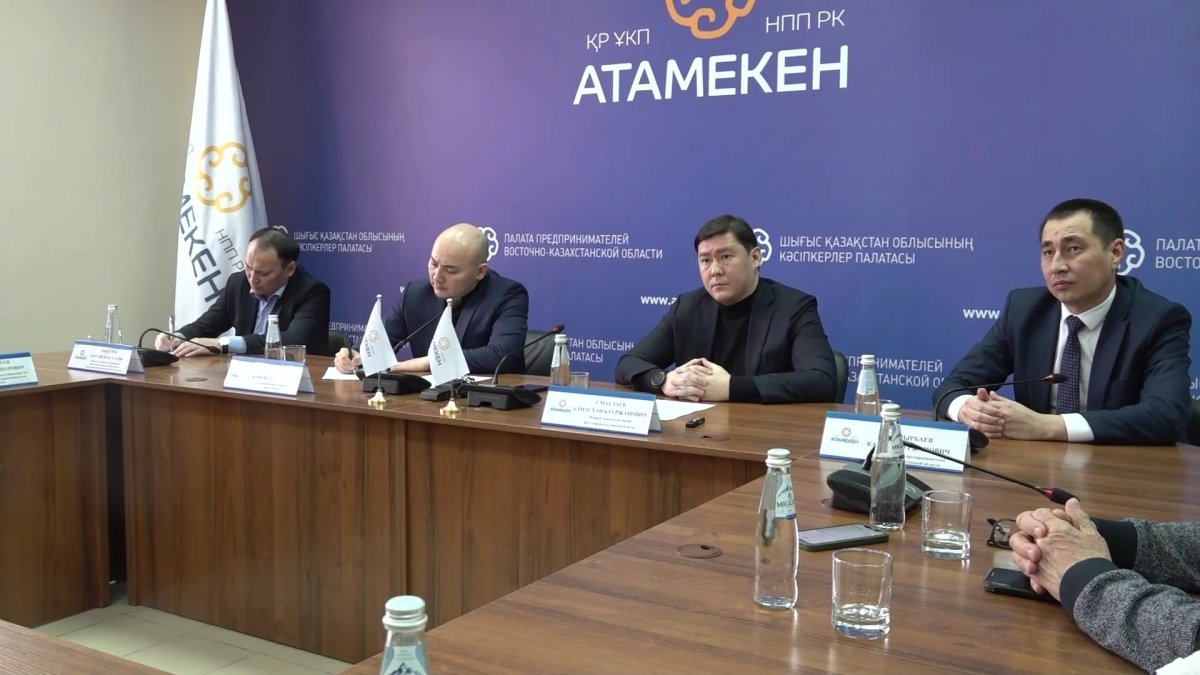 Предприниматели ВКО просят освободить их от «полигонных» выплат сотрудникам