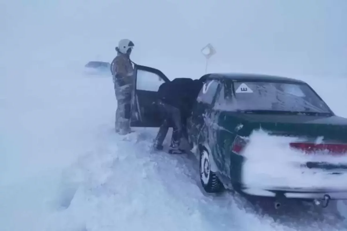 Қостанай облысында жолда қалған 24 адам құтқарылды