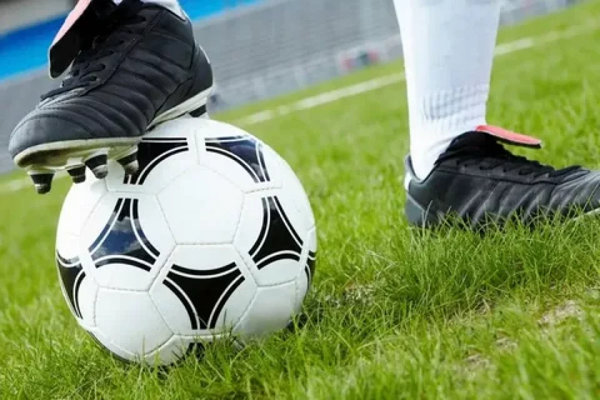 Бүгін футболдан Премьер-лига командаларының екінші туры басталады