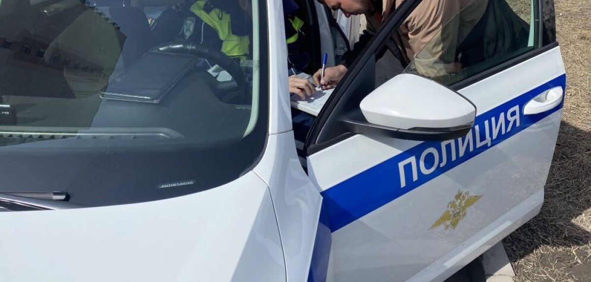 Казахстанца накажут за настойчивую взятку российским полицейским в Байконуре