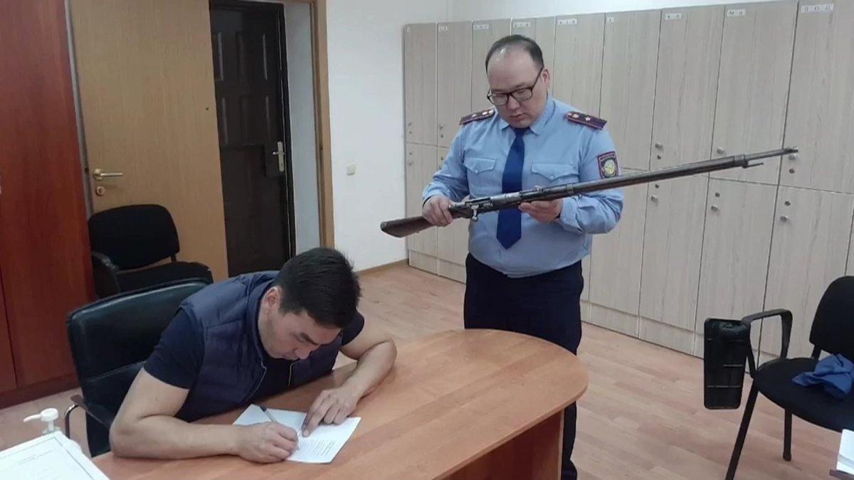 Оружия почти на 2 миллиарда тенге выкупили у казахстанцев