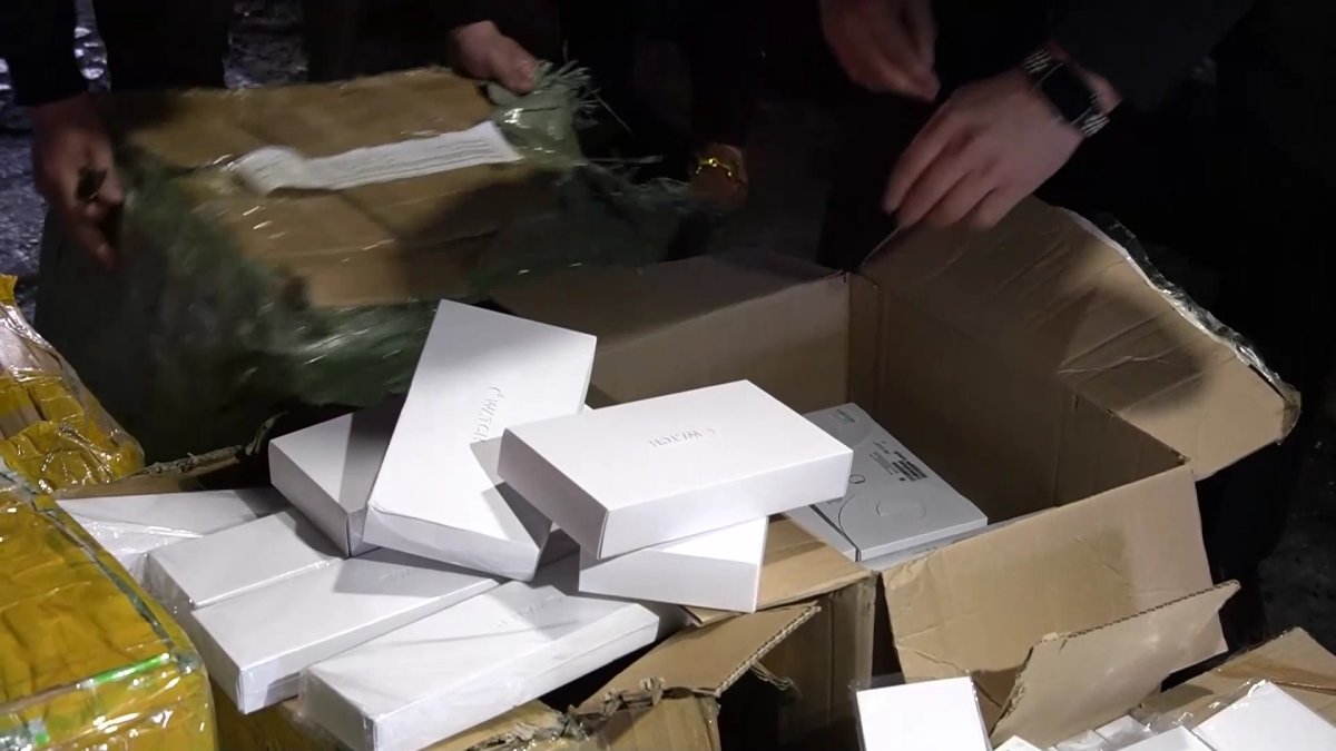 Қостанайлық кәсіпкер контрафактілік өнім сатып келген