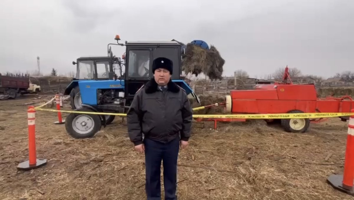 Подростка насмерть замотало приводом вала трактора в Абайской области