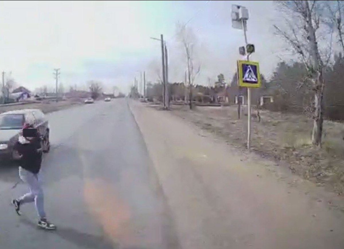 Автобус сбил девочку-подростка в Петропавловске