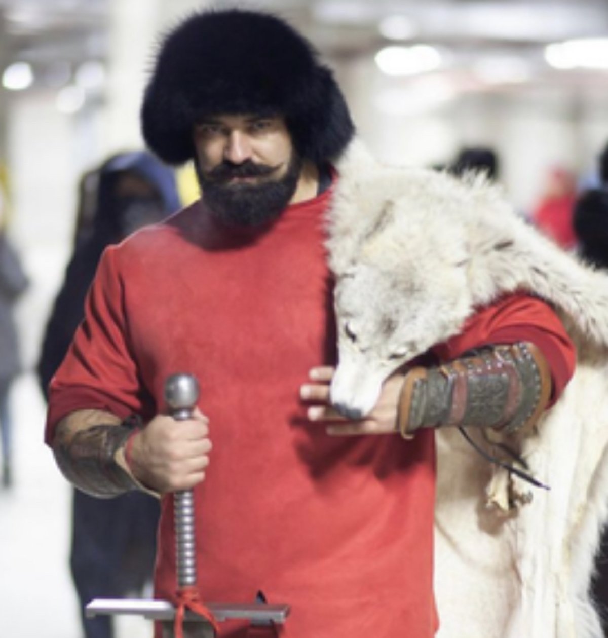 Смотрели, открыв рот: казахстанский силач Сергей Цырульников поразил таек