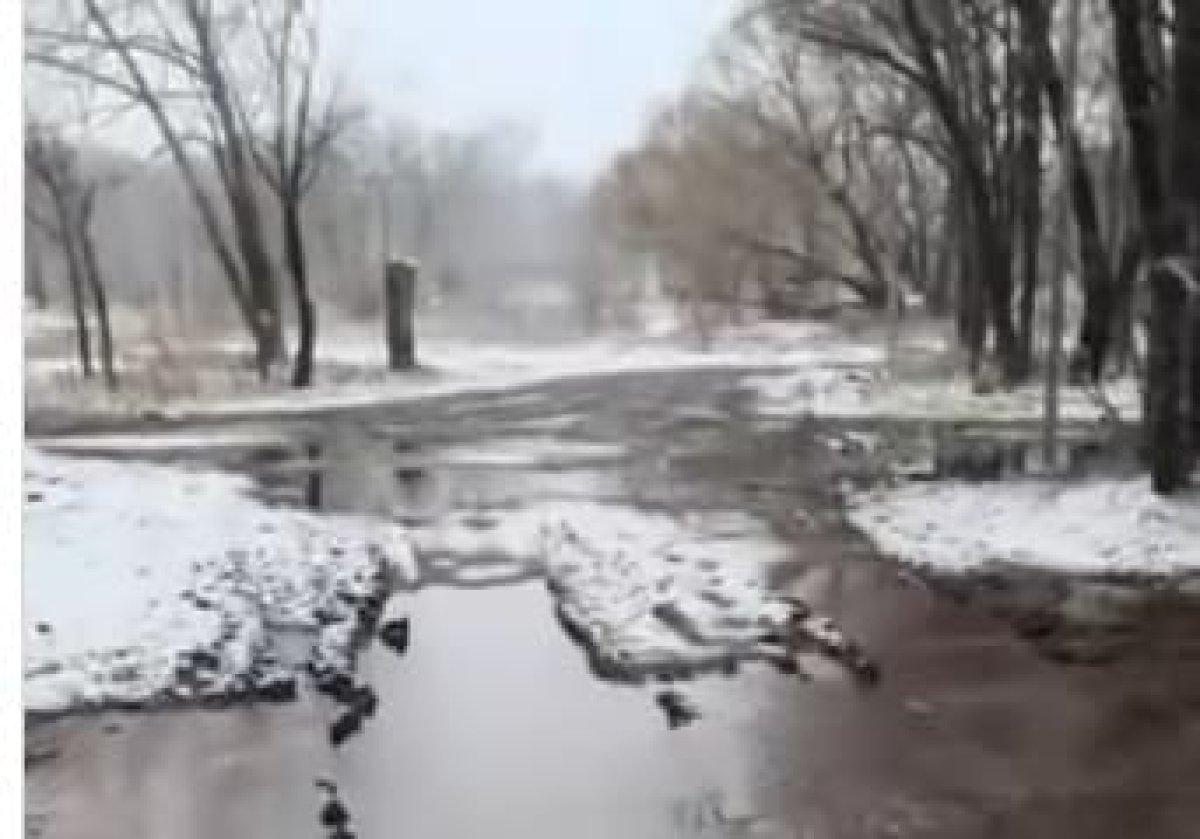 Центральный парк залило в Караганде: специалисты не могут понять причину